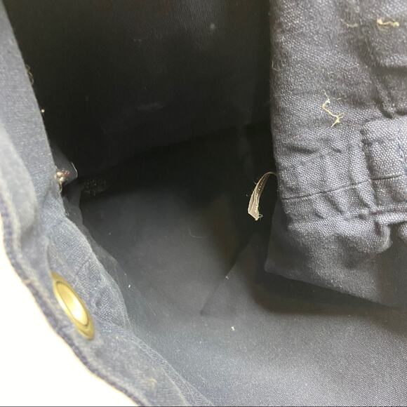 Tommy Hilfiger Vintage Gym Sling Duffle Bag Spellout - Picture 4 of 6